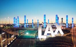 Autopista que conecta a LAX