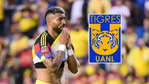 Rodrigo Aguirre con la camiseta del club América.