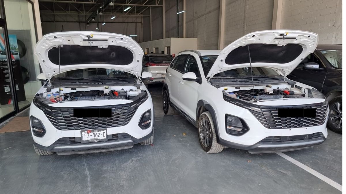 Camioneta defectuosa, agencia china Torreón