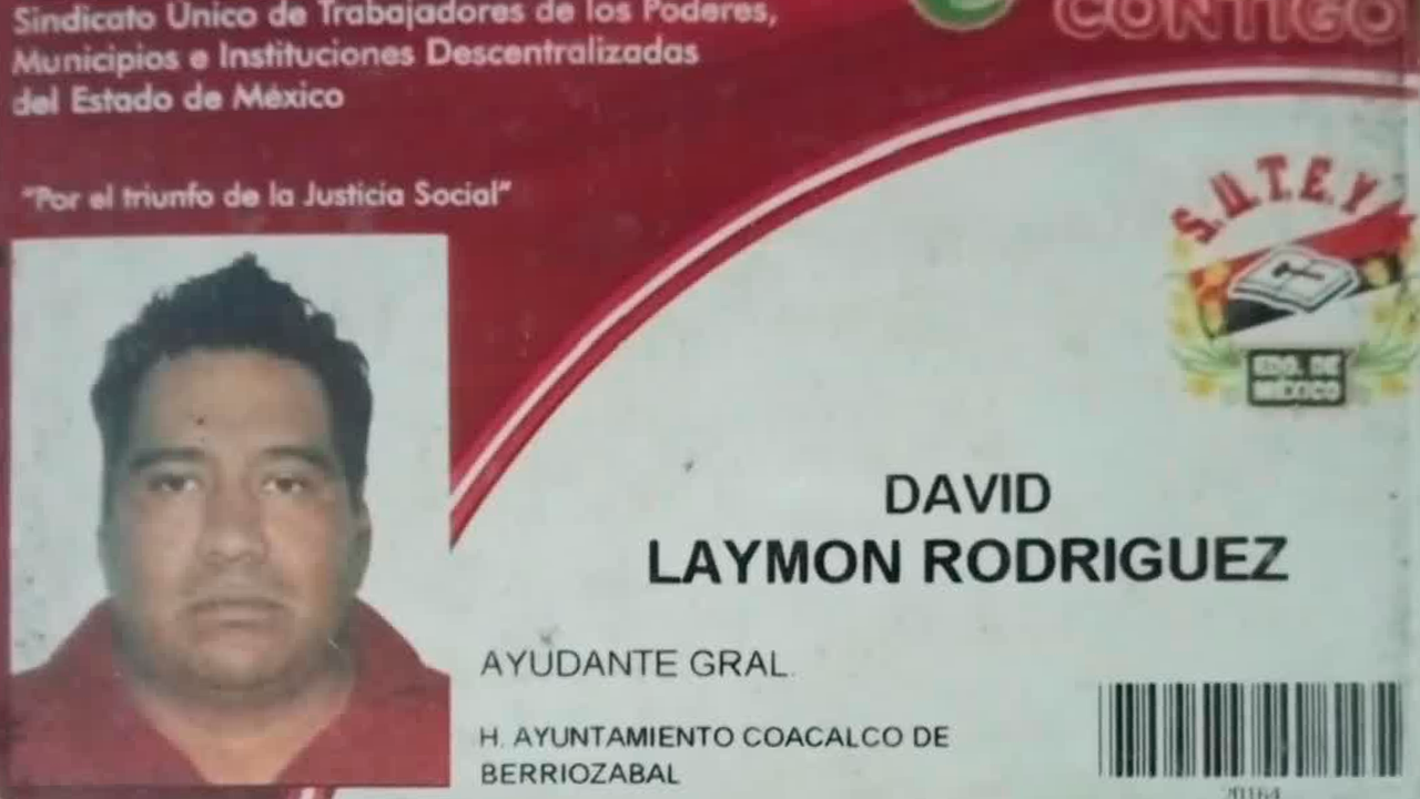 Familiares de David Laymon, trabajador del Ayuntamiento de Coacalco, denunciaron que fue privado de la libertad por supuestas autoridades encapuchadas.