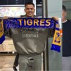 César Araújo llegó a Monterrey e hizo pruebas médicas y físicas para firmar contrato con Tigres.