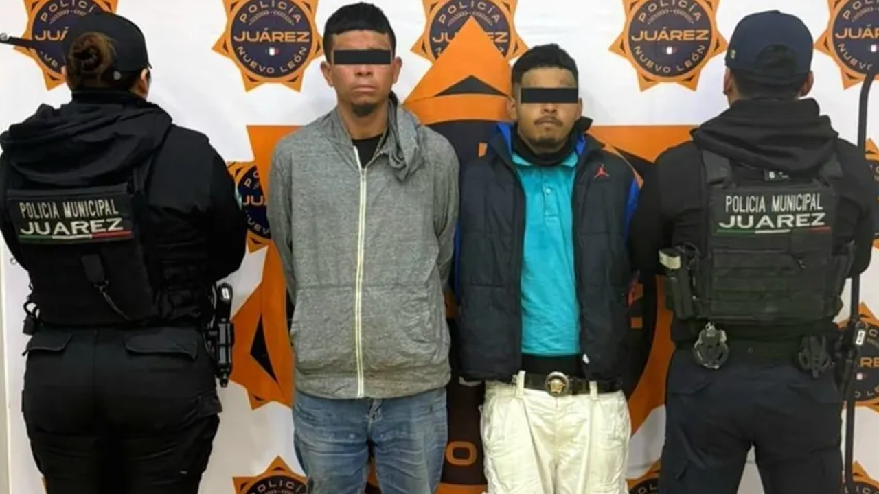 Dos hombres fueron detenidos por delitos contra la salud en la colonia Vistas del Seminario, en Juárez, Nuevo León, tras un reporte ciudadano.