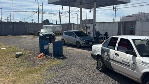 Autoridades municipales imponiendo multas a empresas gaseras por falta de permisos de operatividad en Durango.