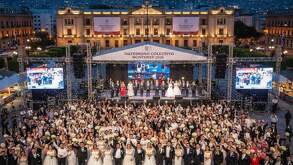 Este 14 de febrero, múltiples parejas neolonesas darán el 