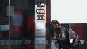 Ventanilla de cambio de dólares en la Ciudad de México.