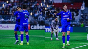 Cruz Azul celebrando las anotaciones de la goleada.