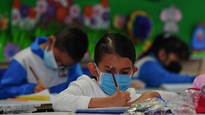 Las escuelas piden de forma obligatoria el cubrebocas para frenar los contagios de Sarampión