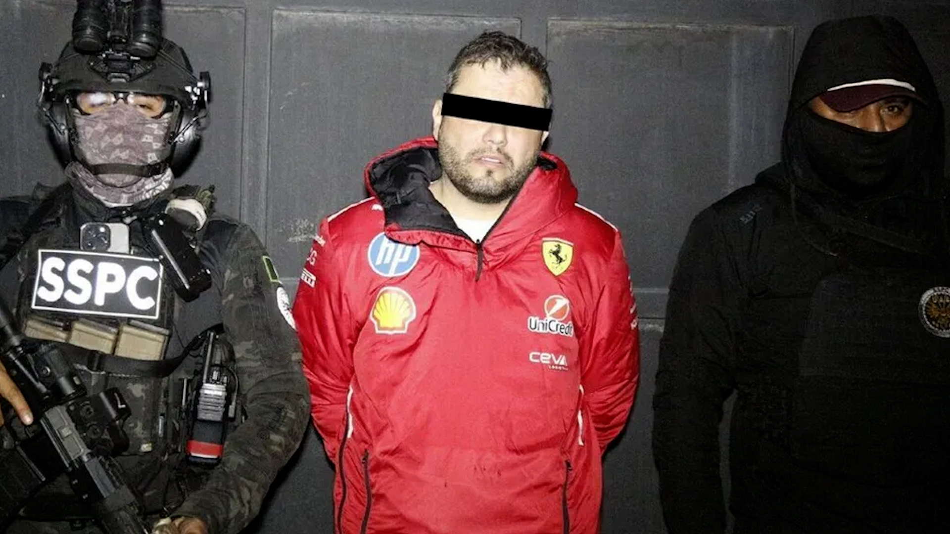 Diego 'N', alcalde de Tequila Jalisco, fue detenido junto a tres funcionarios de su gabinete, en un operativo coordinado por autoridades federales.