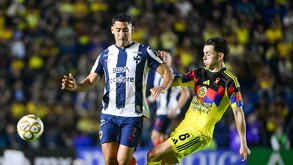 Ricardo Chávez y Alvaro Fidalgo en el partido más reciente de América vs Rayados.