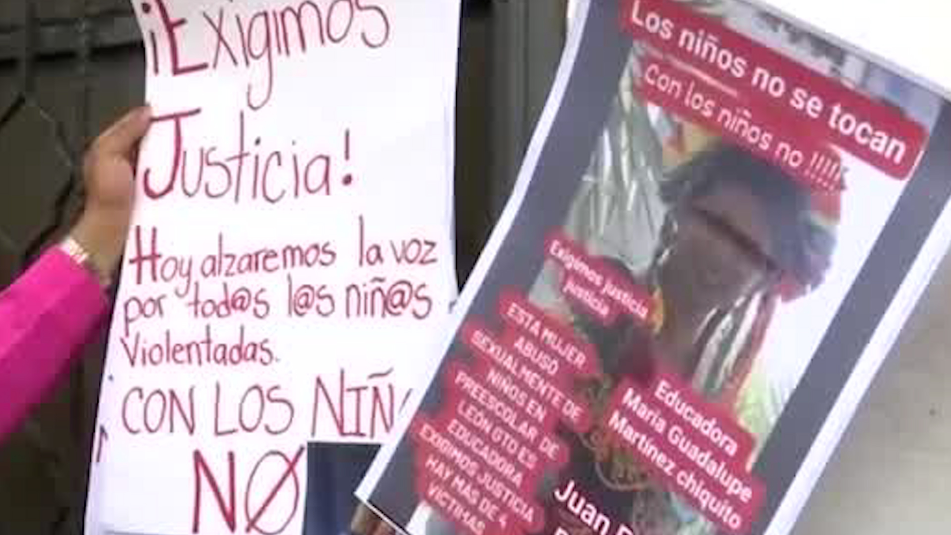 Tras la salida de la agresora del plantel, los menore informaron a sus padres los hechos que ocurrían.