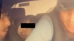 Tres personas a bordo de una unidad de Uber en Puebla.