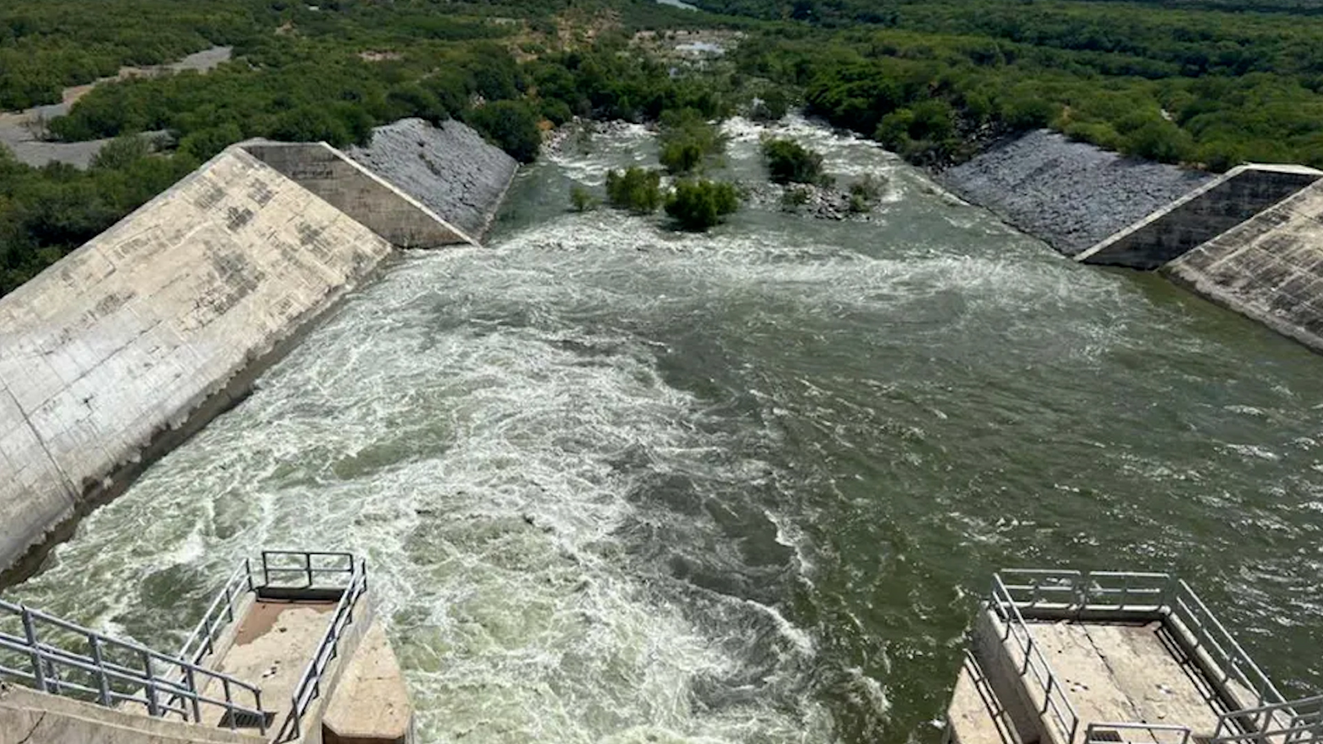 El volumen de agua liberado en 2025 desde la presa El Cuchillo equivale al consumo de casi un año en la Zona Metropolitana de Monterrey.