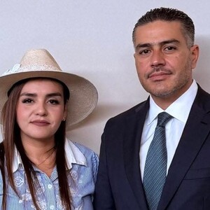 La alcaldesa de Uruapan, Grecia Quiroz y Omar García Harfuch sostienen reunión de seguridad en Michoacán.