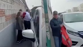 Wblester Santiago, diputado PT, pelea con policía en Metepec