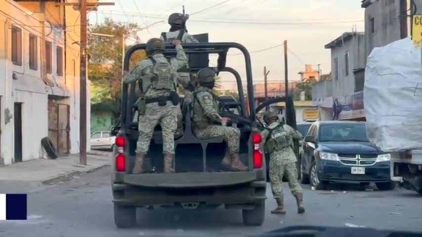 Agentes investigadores realizaron cateos simultáneos en cuatro domicilios ubicados en zonas del oriente y poniente de Monterrey.