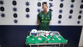 Hombre detenido por robar botín deportivo