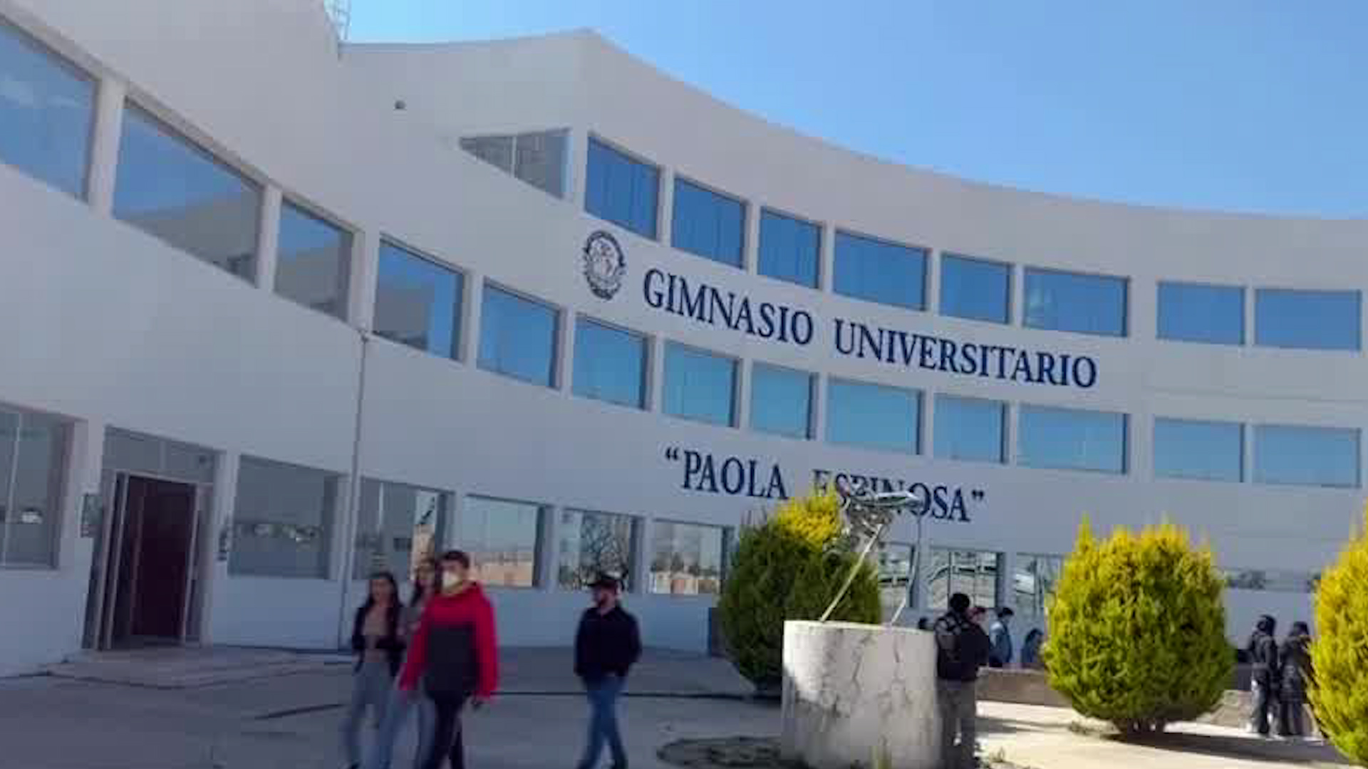 Los hechos ocurrieron en la Universidad Social, Modelo y de Vanguardia. Al respecto el plantel lo califica como violencia de género.