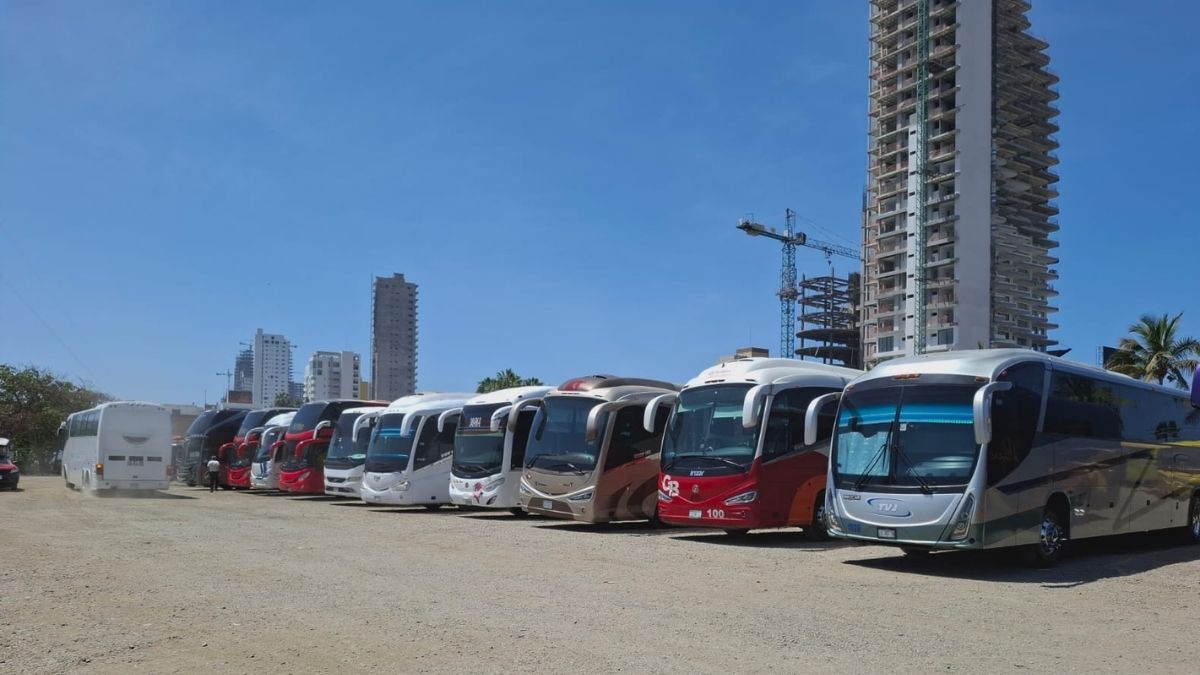 Camiones de viaje en Mazatlán