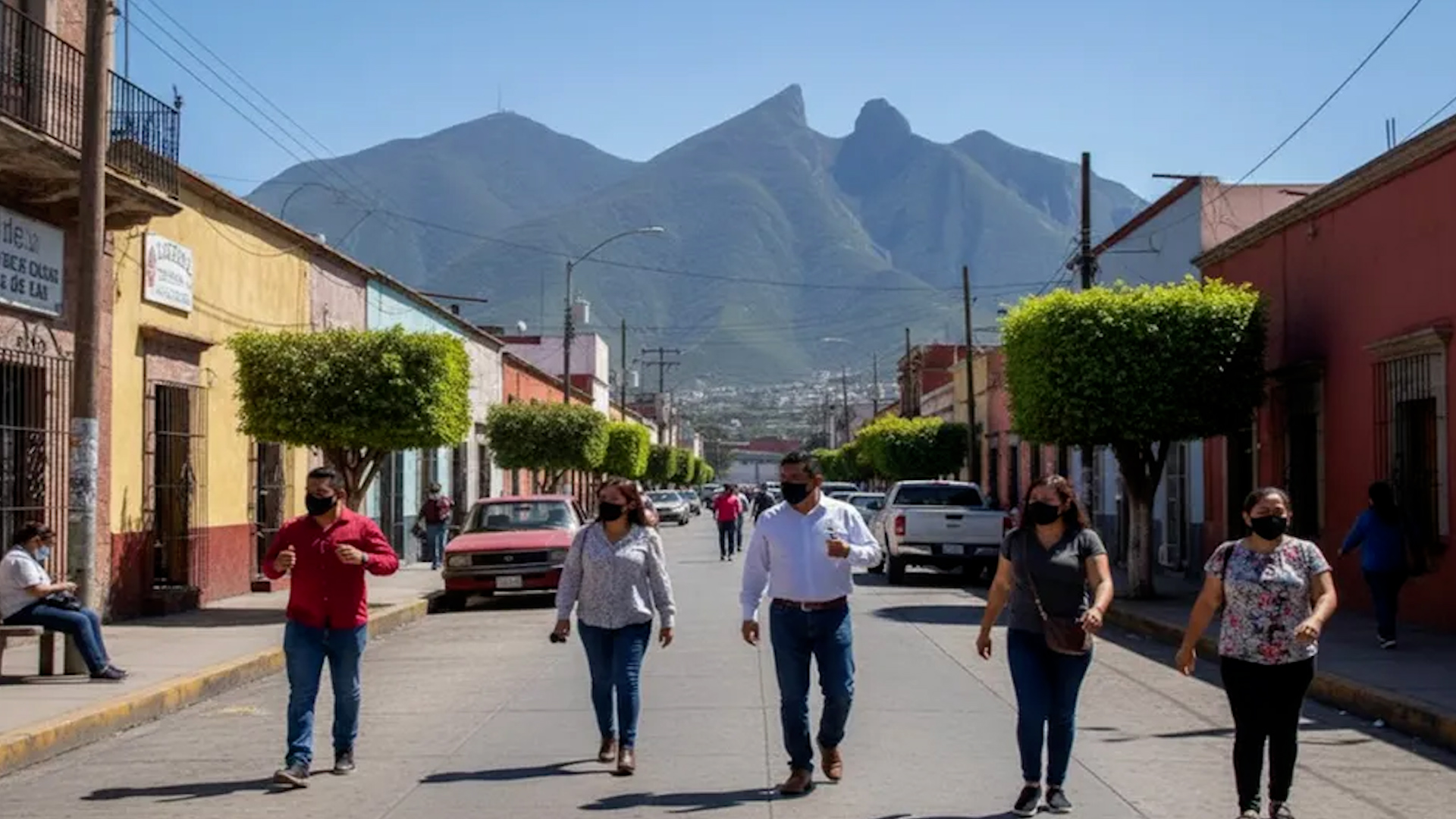 Al confirmar 18 casos de sarampión en Nuevo León, la Secretaría de Salud en el Estado descartó el uso obligatorio de cubrebocas.