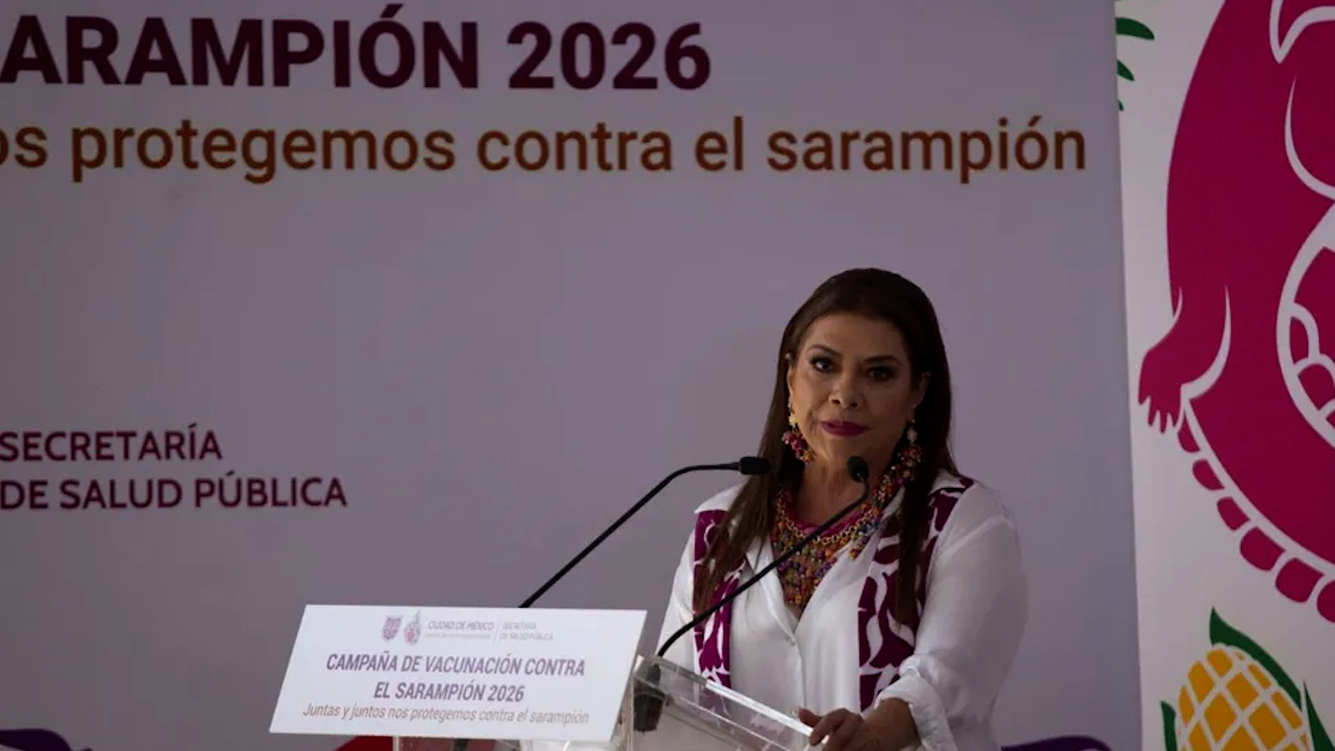 La Jefa de Gobierno informó que se prevé alcanzar la inmunidad comunitaria en un mes.