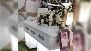 Los restos de Oliver Molina de 19 años, ya son velados en una agencia funeraria del municipio de Apaseo el Grande.