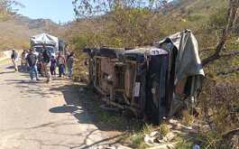 Camioneta con jornaleros