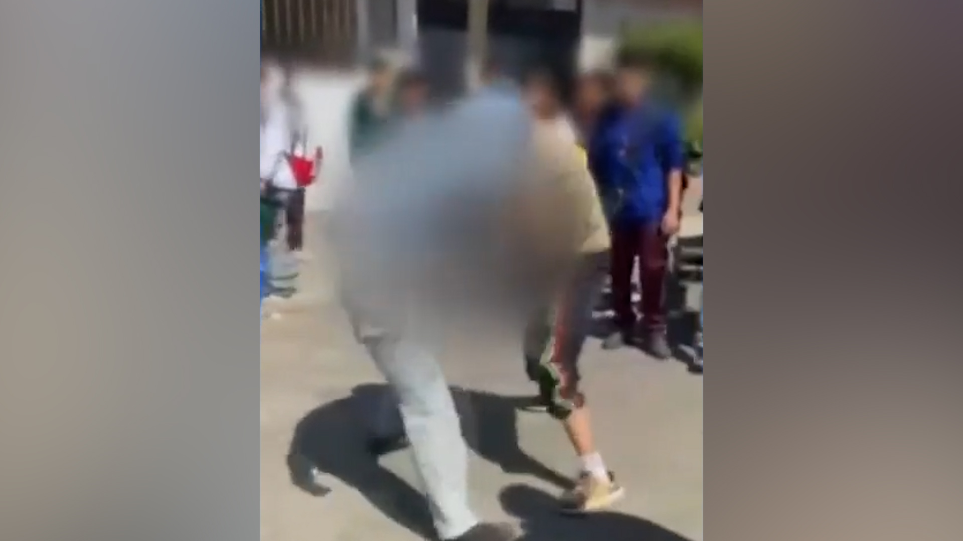 Tras ser trasladado al Pediátrico de Legaria, el reporte indica tres perforaciones en el pulmón. La familia ha decidido cerrar filas y guardar silencio.