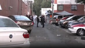 Policías capitalinos detuvieron a un hombre por apuñalar a su hermanastro en la colonia Atlampa, Ciudad de México.