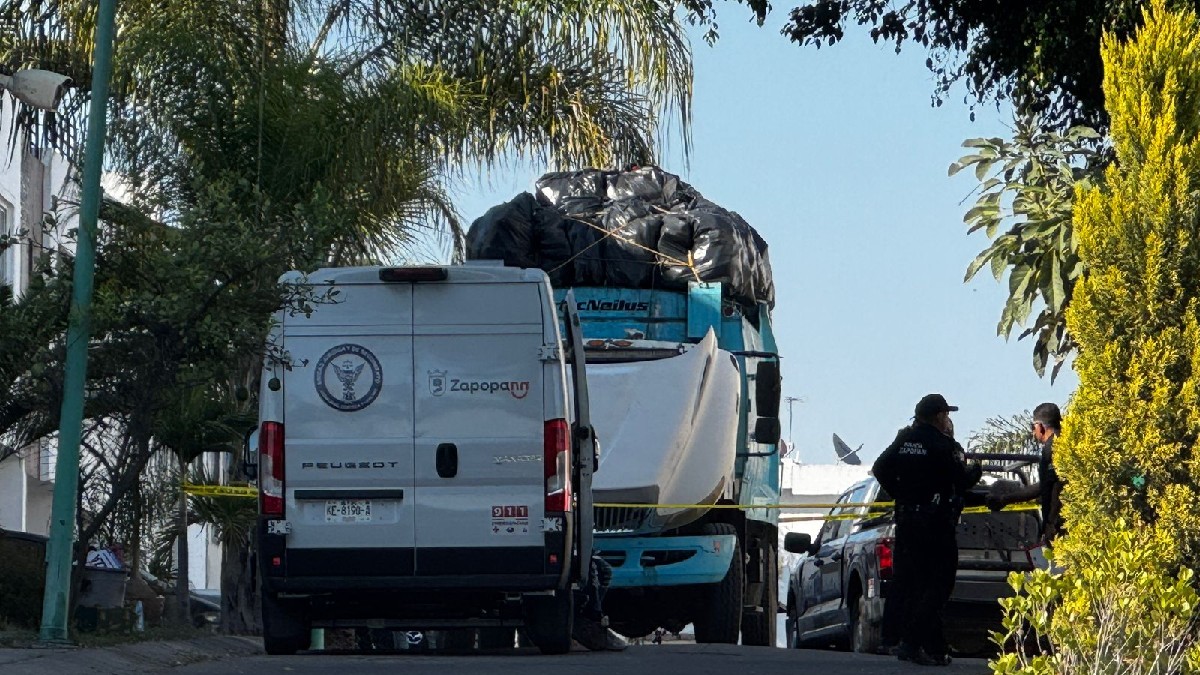 Un bebé recién nacido fue encontrado sin vida dentro de un contenedor de basura en Bosques de San Gonzalo, en Zapopan. La Fiscalía ya investiga el caso.