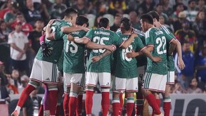 Jugadores de la Selección Mexicana previo a un partido amistoso.
