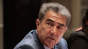 Joaquín Espidio, Secretarío de Salud en Puebla.