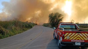 SEMADET activa alerta atmosférica en El Salto y Tlajomulco por un incendio.