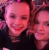 Tawnia y su hija pequeña, a quien mató antes de quitarse la vida en Las Vegas.