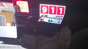 Patrulla que participó en un accidente en el que un menor de edad fue atropellado en Torréon.