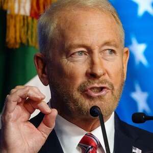 Fotografía de Ronald Johnson, embajador de Estados Unidos en México.