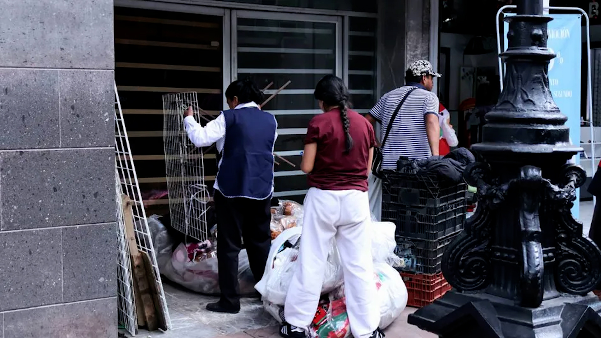 Peatones señalan mejor movilidad en la zona de San Cosme y señalan que aún hay trabajo que hacer.
