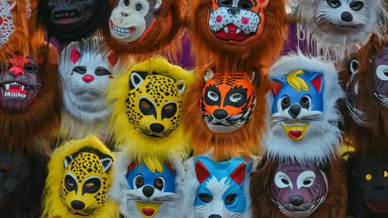 El fenómeno therian gana visibilidad en redes sociales, donde jóvenes comparten su identidad animal.