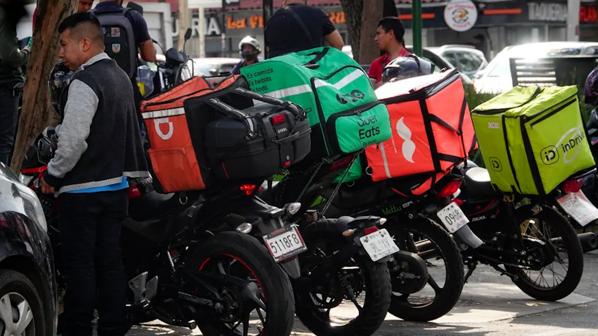 Señalan que dejar de laborar perjudicaría seriamente sus ingresos.