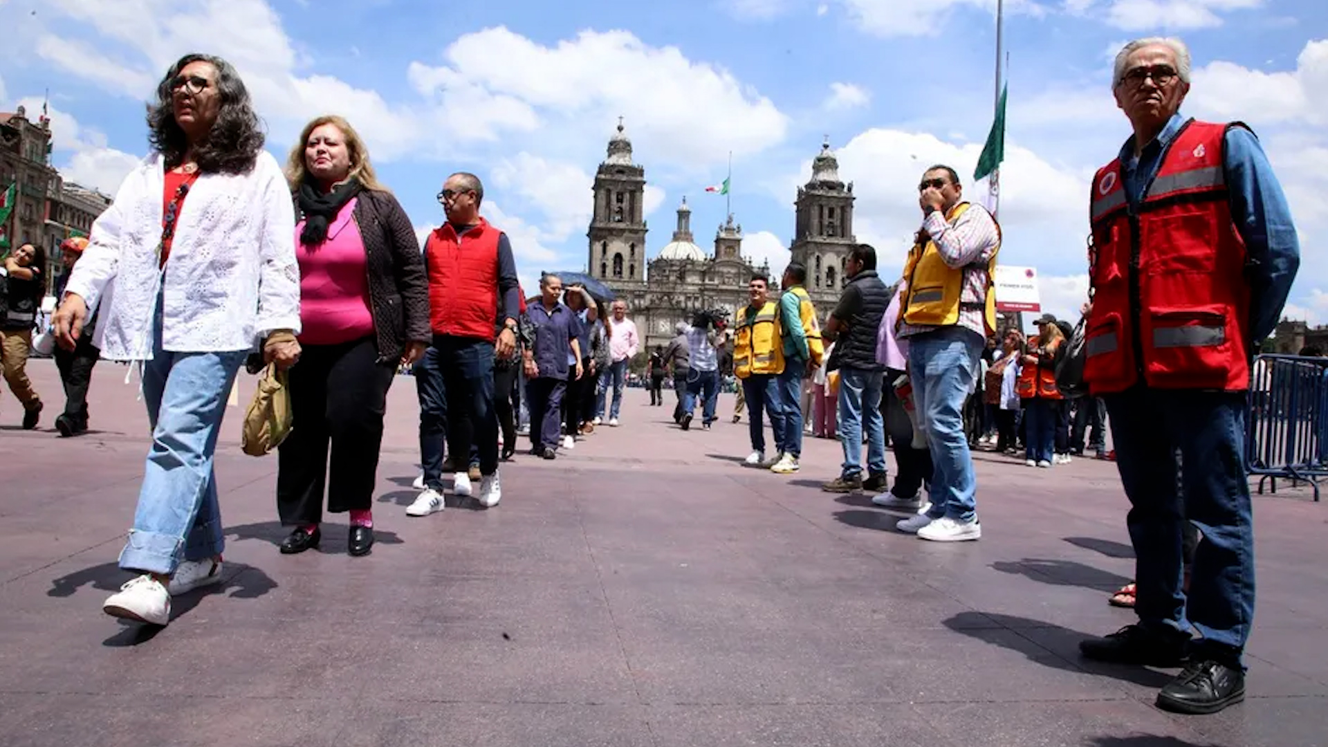 Bomberos, Policía, Protección Civil, Marina y Ejercito se sumaron a las acciones de prevención.