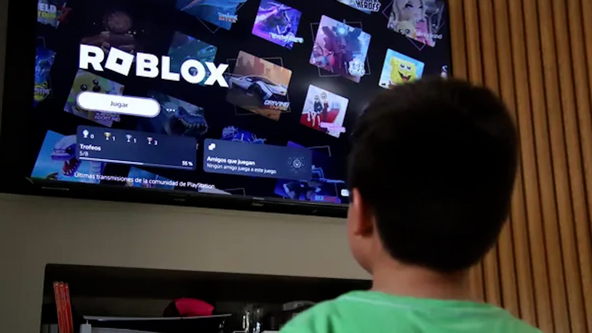 Las autoridades del Estado de México aseguran que los delincuentes asumen identidades falsas y engañan a los menores para que salgan de casa.