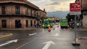Para evitar cualquier confusión, habrá elementos de tránsito para guiar a los automovilistas