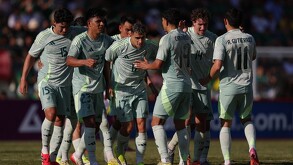 México celebrando su victoria ante la Selección de Bolivia.