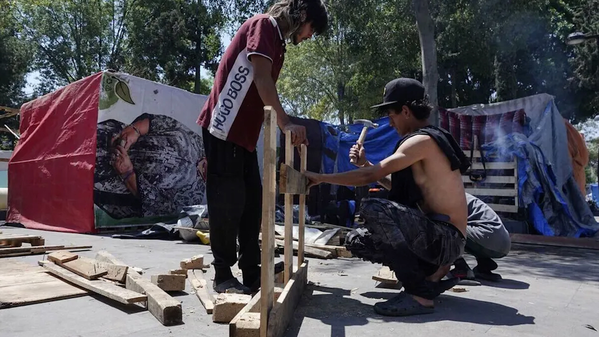 Un campamento migrante lleva casi tres años establecido en calles de la alcaldía Gustavo A. Madero.