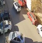 Cámaras de seguridad captaron robo en el centro de la ciudad.