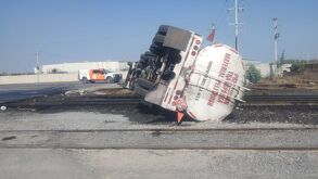 pipa volcada en escobedo