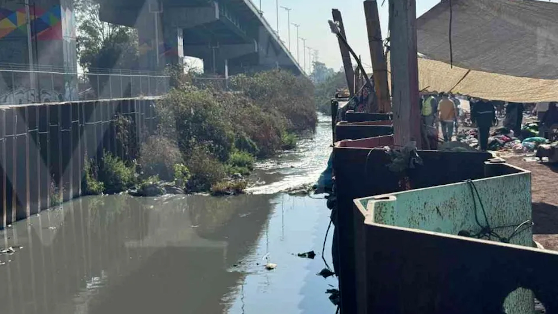 Comerciantes de la zona realizaron el hallazgo del cuerpo y dieron aviso a las autoridades.