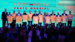 Samuel García, gobernador de Nuevo León, entre otros directivos y empresarios relacionados al Mundial 2026, presentaron el programa ‘Ponte Nuevo, Ponte Mundial’