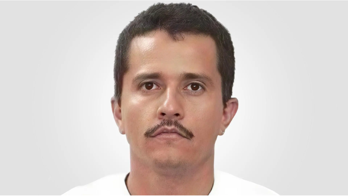 Sedena reveló que una de las parejas de ‘El Mencho’ llevó a su localización en Tapalpa. El operativo derivó en un enfrentamiento y provocó bloqueos e incendios.