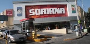 Tienda Soriana que reporta baja en ingresos en 2025.