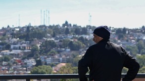 Una persona respirando aire contaminado en sitio de Tlaxcala.